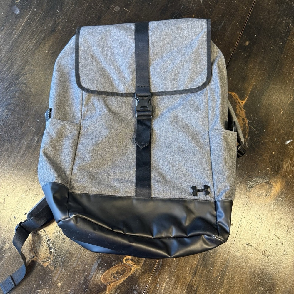UNDER ARMOUR UA Triumph large hiking school laptop backpack Black Gray